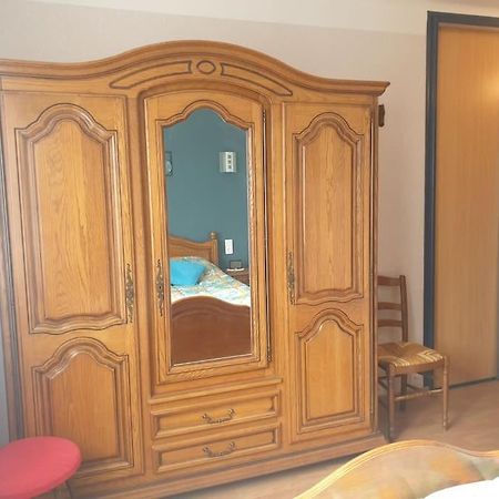 Appartement Avec Grand Jardin Labatut  Bagian luar foto