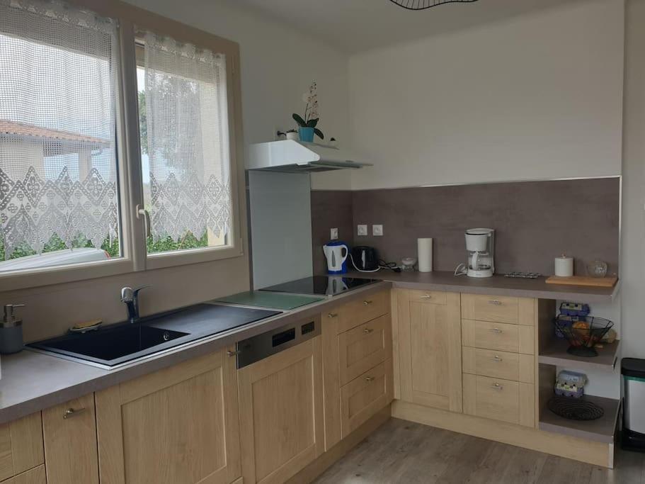 Appartement Avec Grand Jardin Labatut  Bagian luar foto